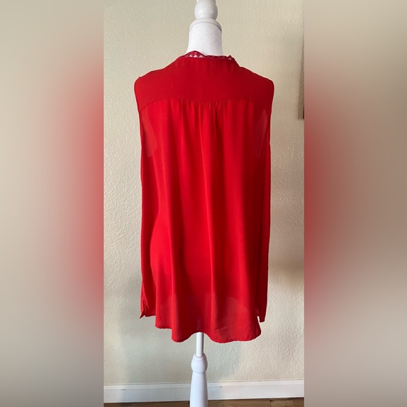 Plus Size V-Neck Tank Top - Picture 2 of 2